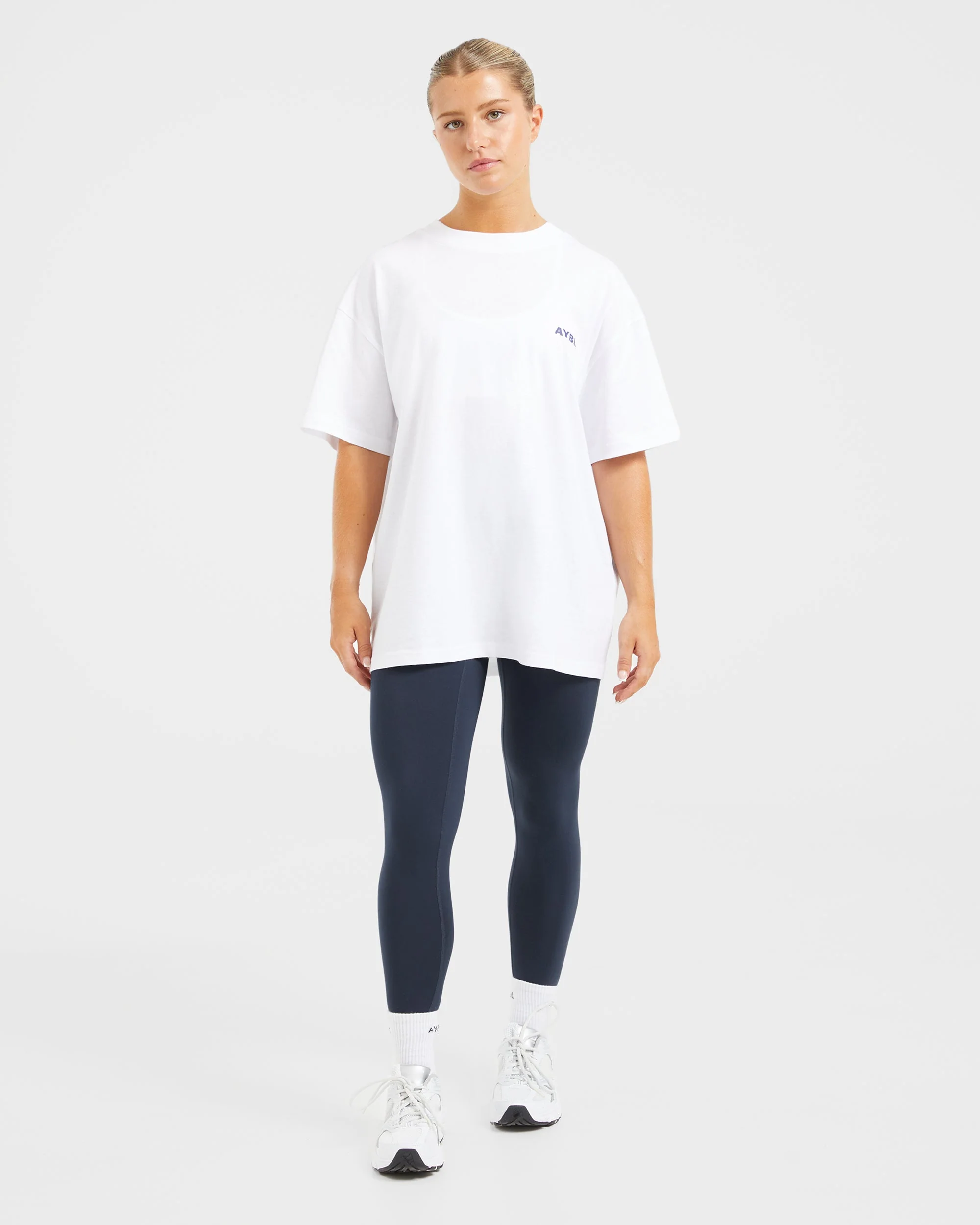 AYBL Lift Italic Oversized T Shirt - Wit/Navy - Image 3