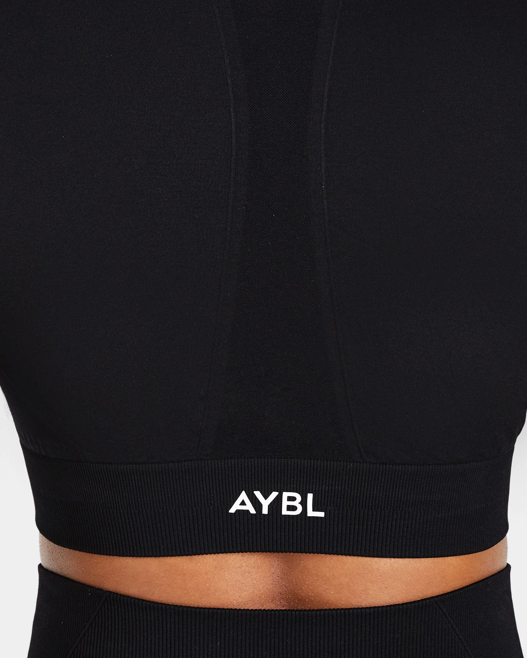 Empower Seamless Long Sleeve Crop Top - Zwart - Image 5