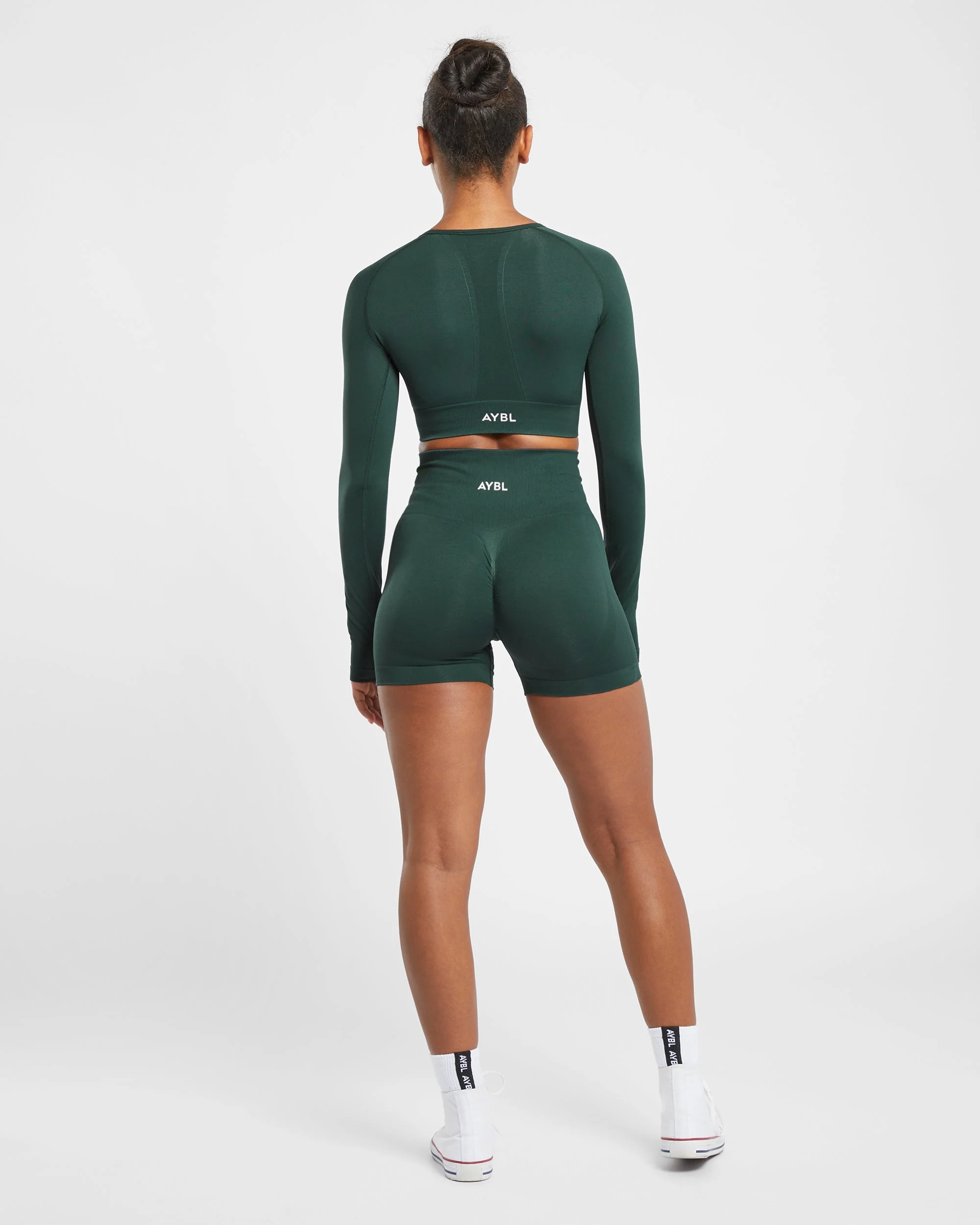 Empower Seamless Long Sleeve Crop Top - Dark Groen - Image 12