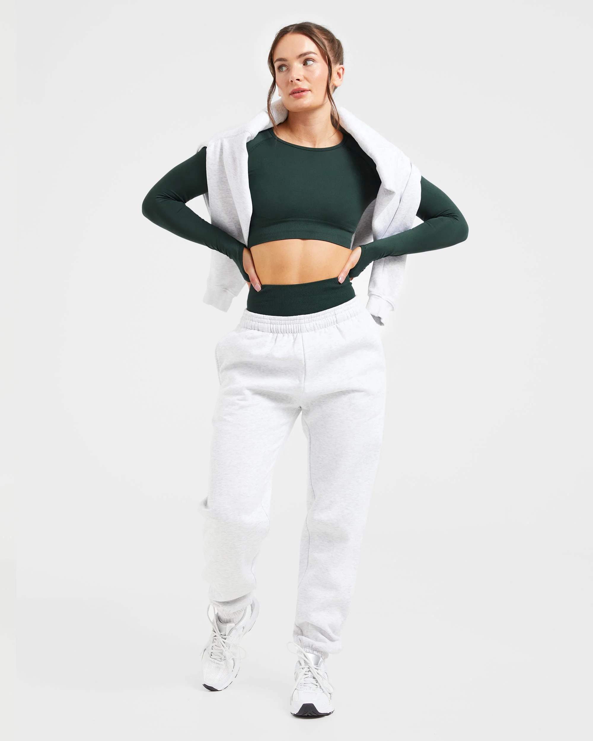 Empower Seamless Long Sleeve Crop Top - Dark Groen - Image 8