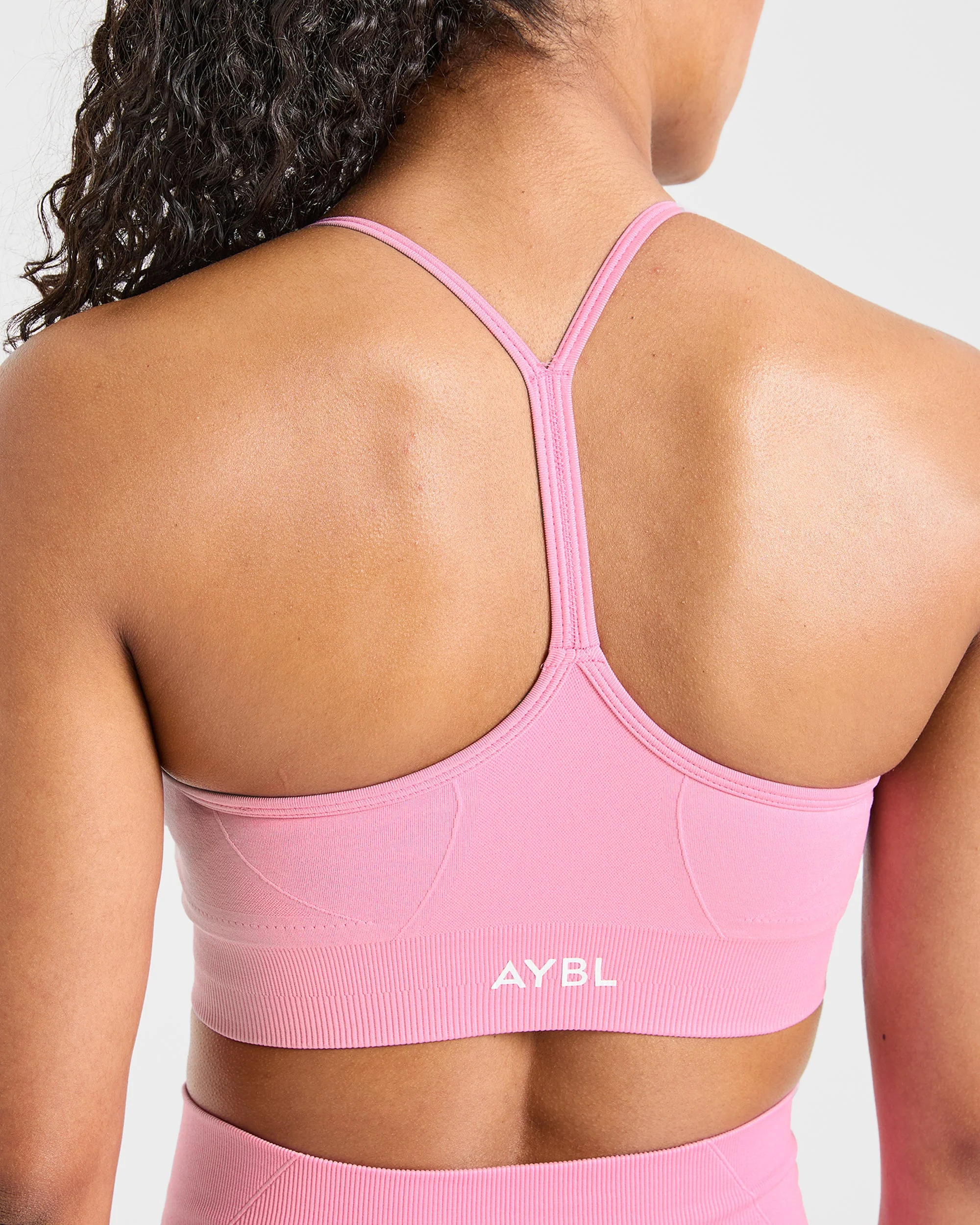 Empower Seamless Sports Bra - Baby Roze - Image 6