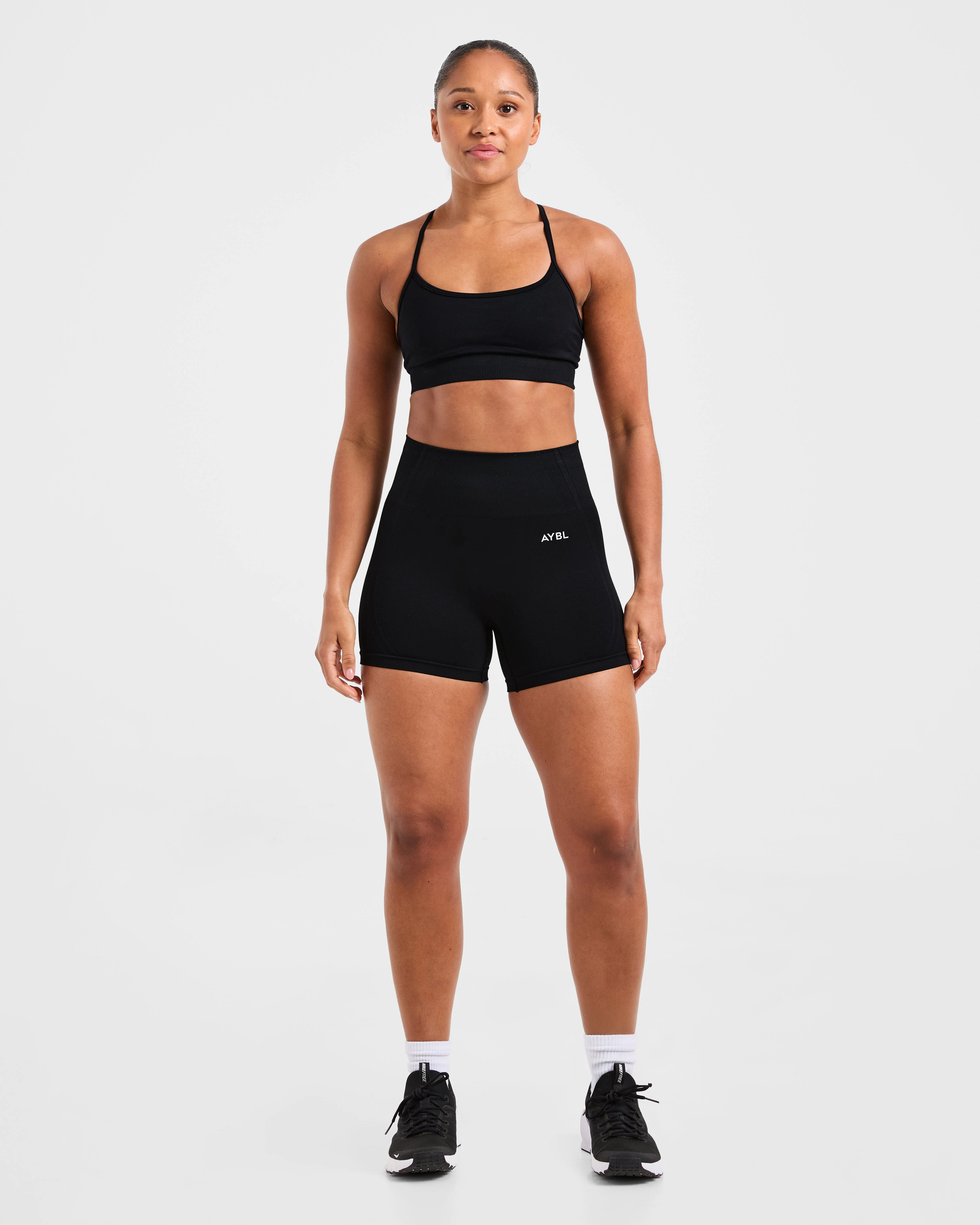 Empower Seamless Sports Bra - Zwart - Image 3