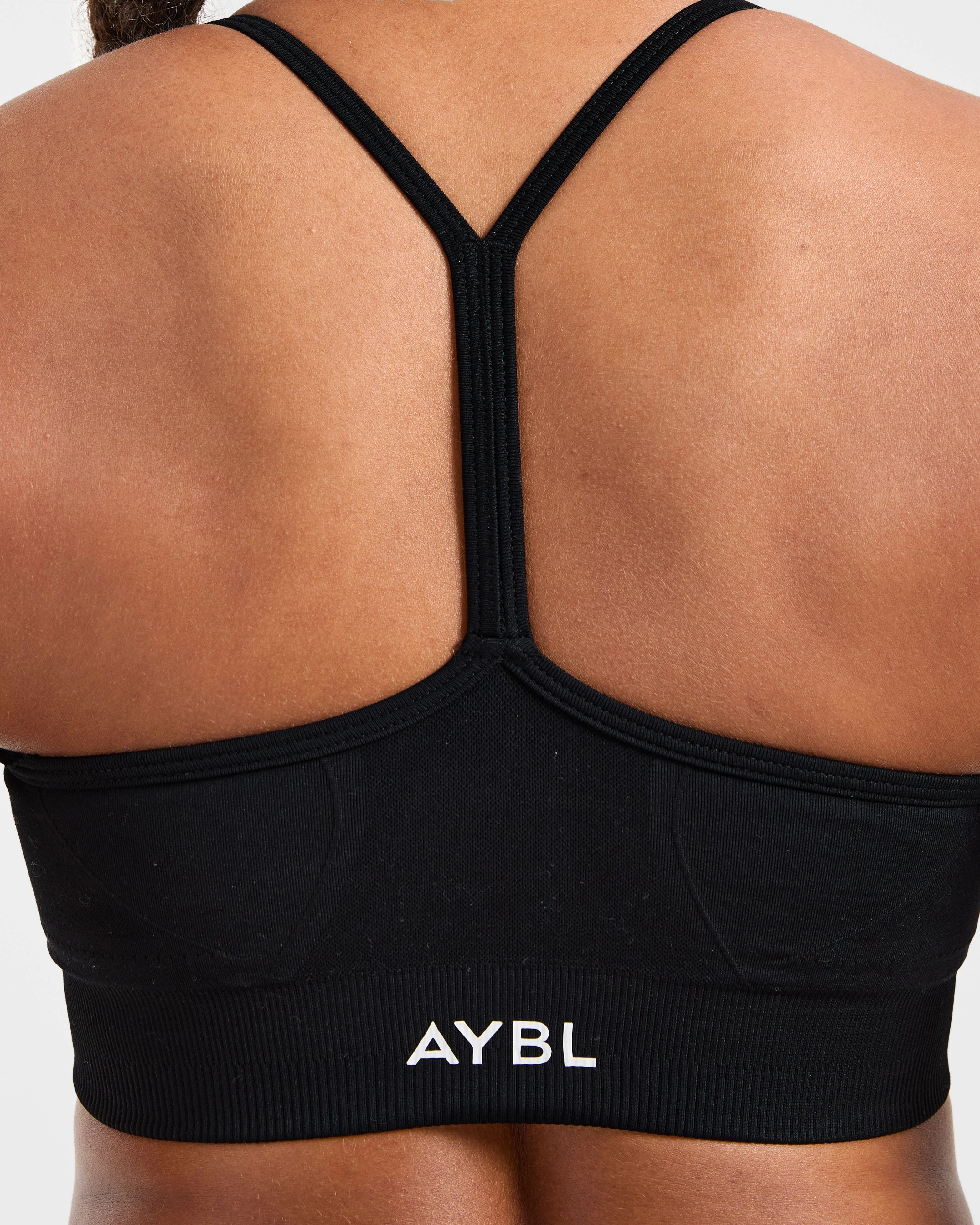 Empower Seamless Sports Bra - Zwart - Image 5