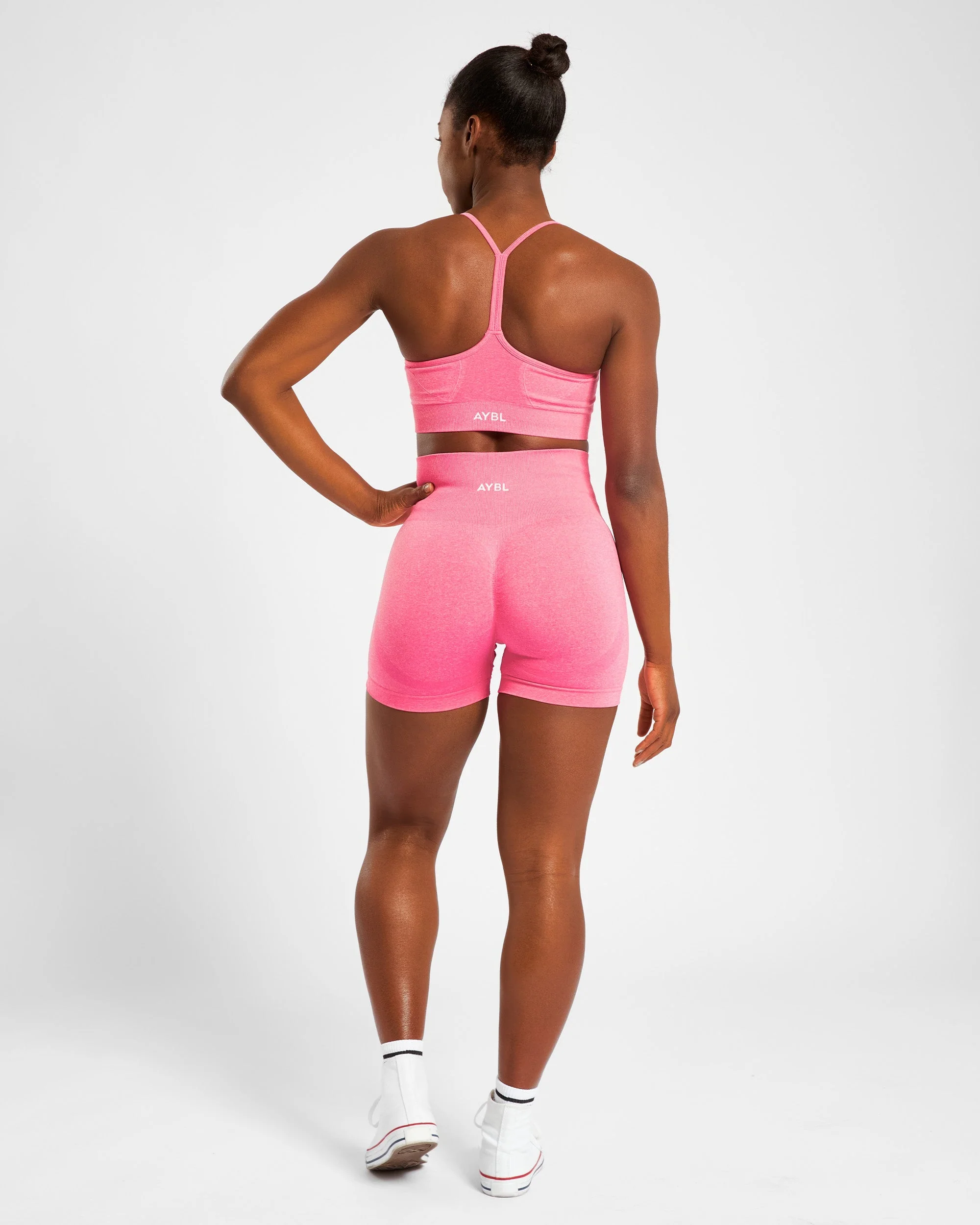 Empower Seamless Sports Bra - Roze Marl - Image 12