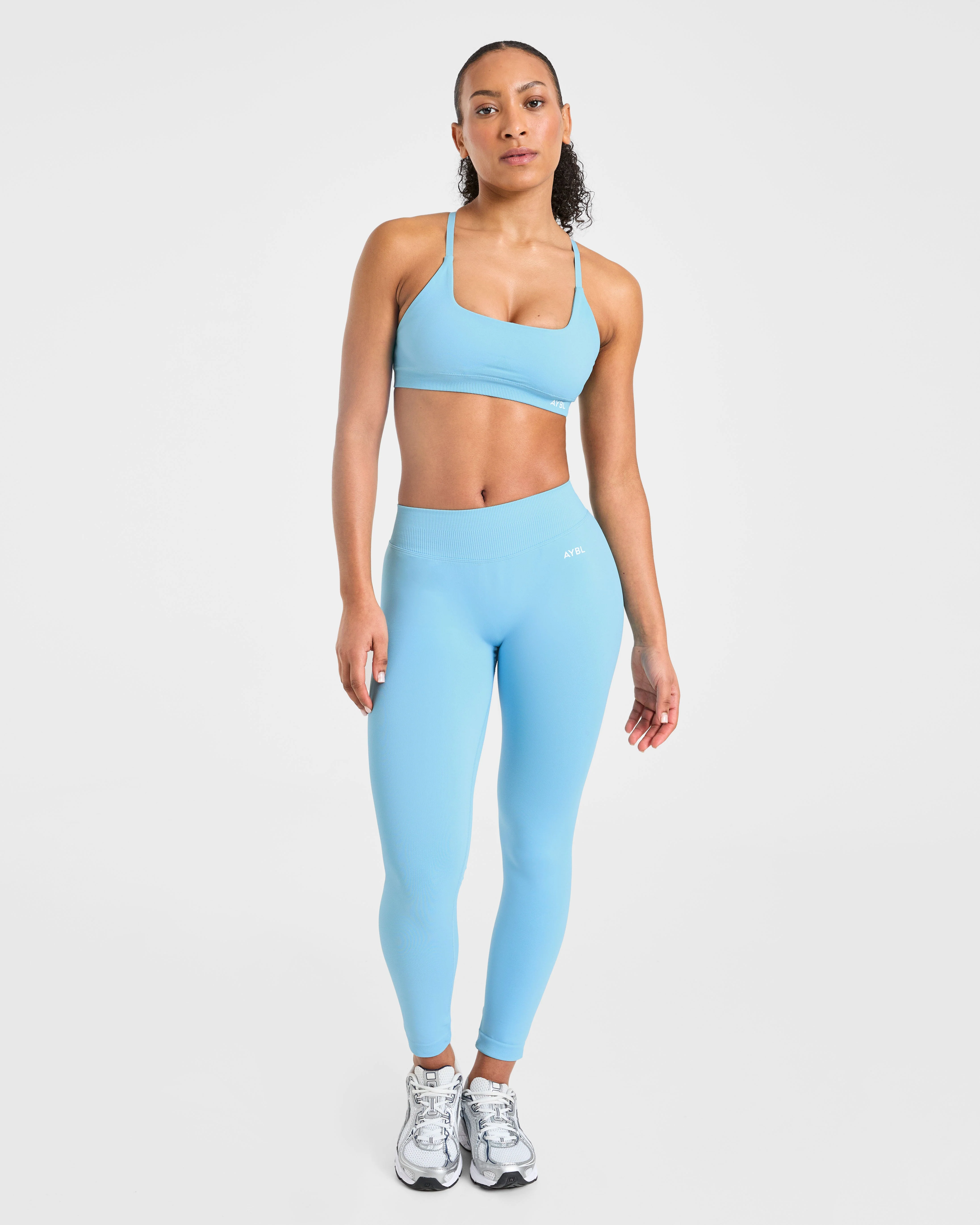 Enhance Seamless Sports Bra - Powder Blauw - Image 3
