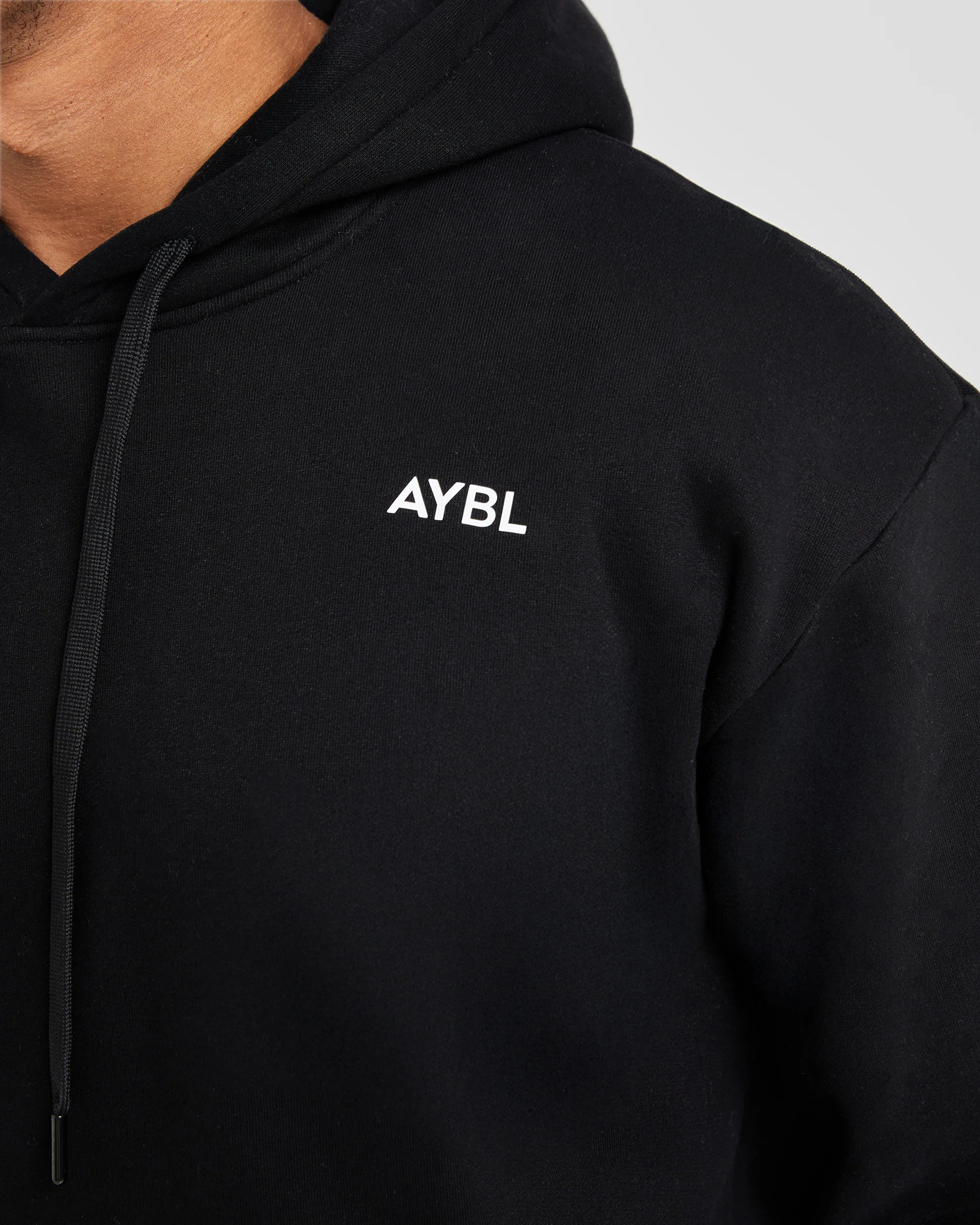 Essential Hoodie - Zwart - Image 6