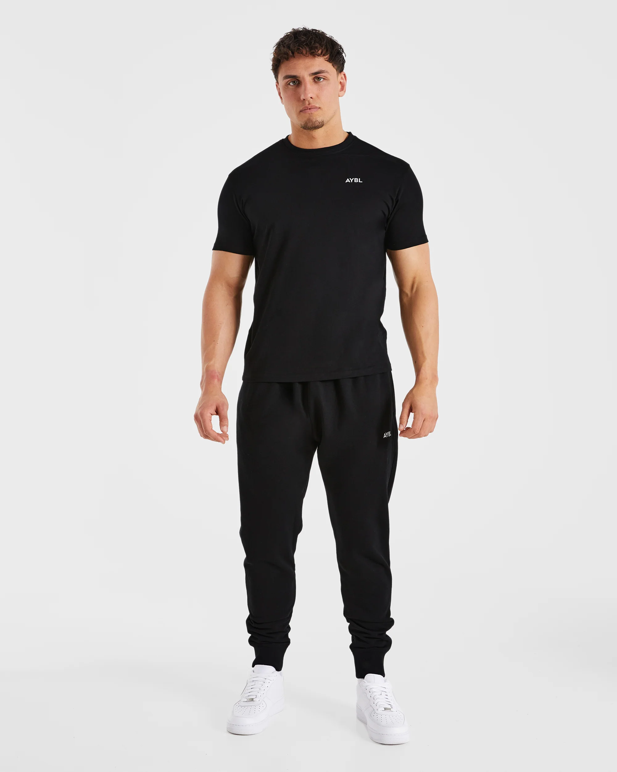 Essential Joggers - Zwart - Image 3