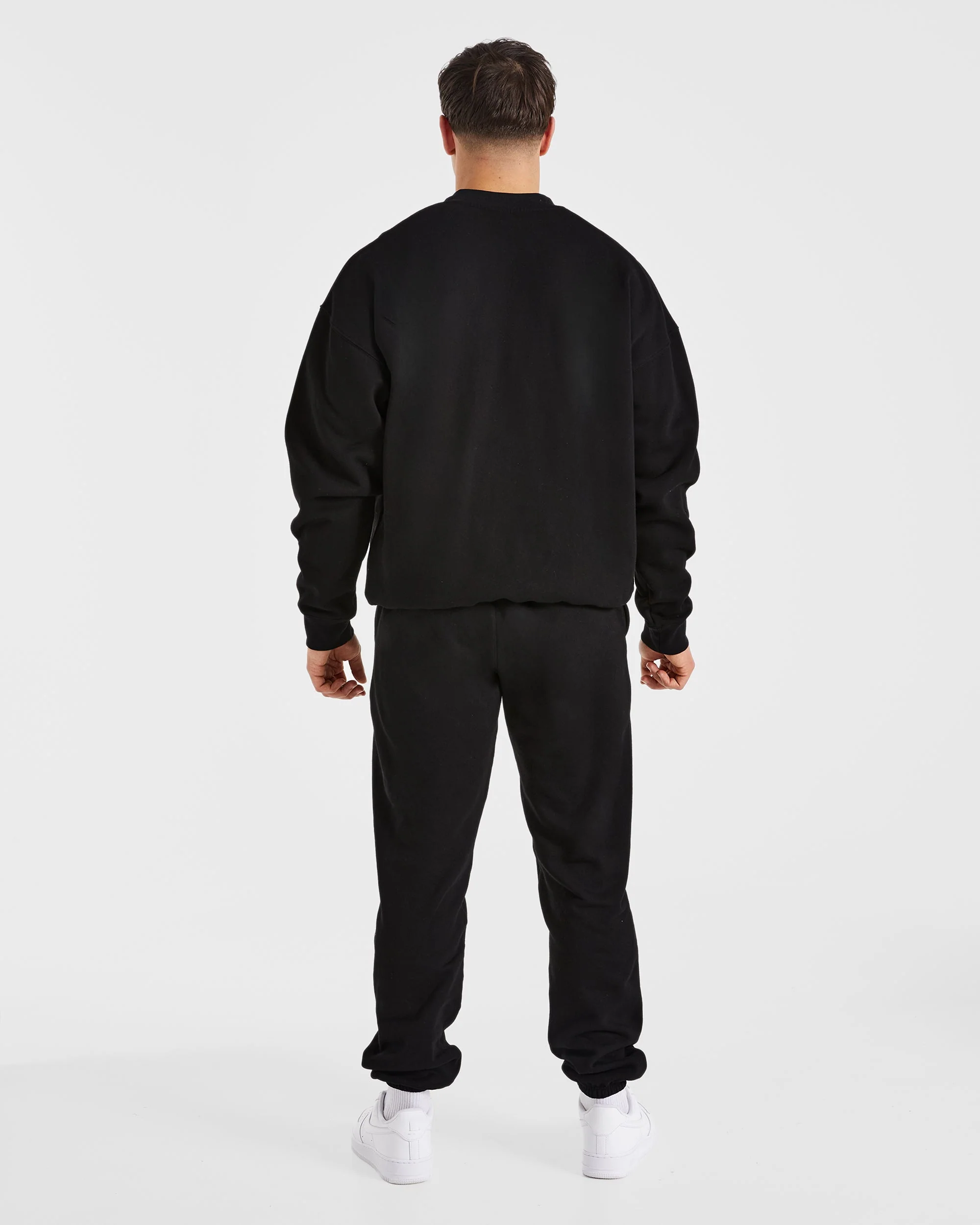 Essential Oversized Sweater - Zwart - Image 4