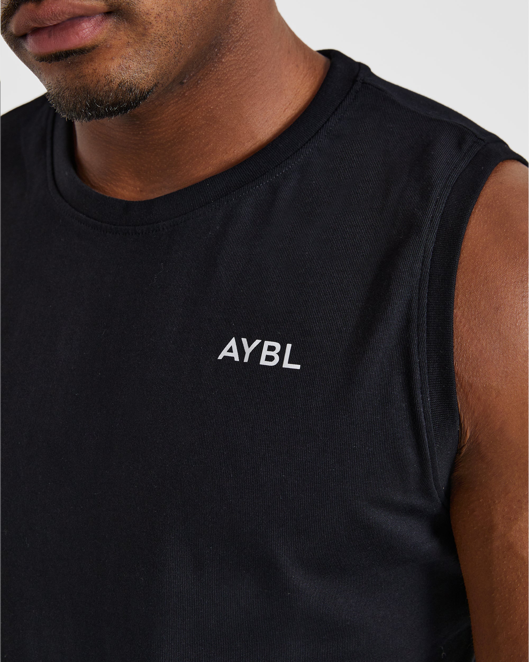 Essential Tank - Zwart - Image 5