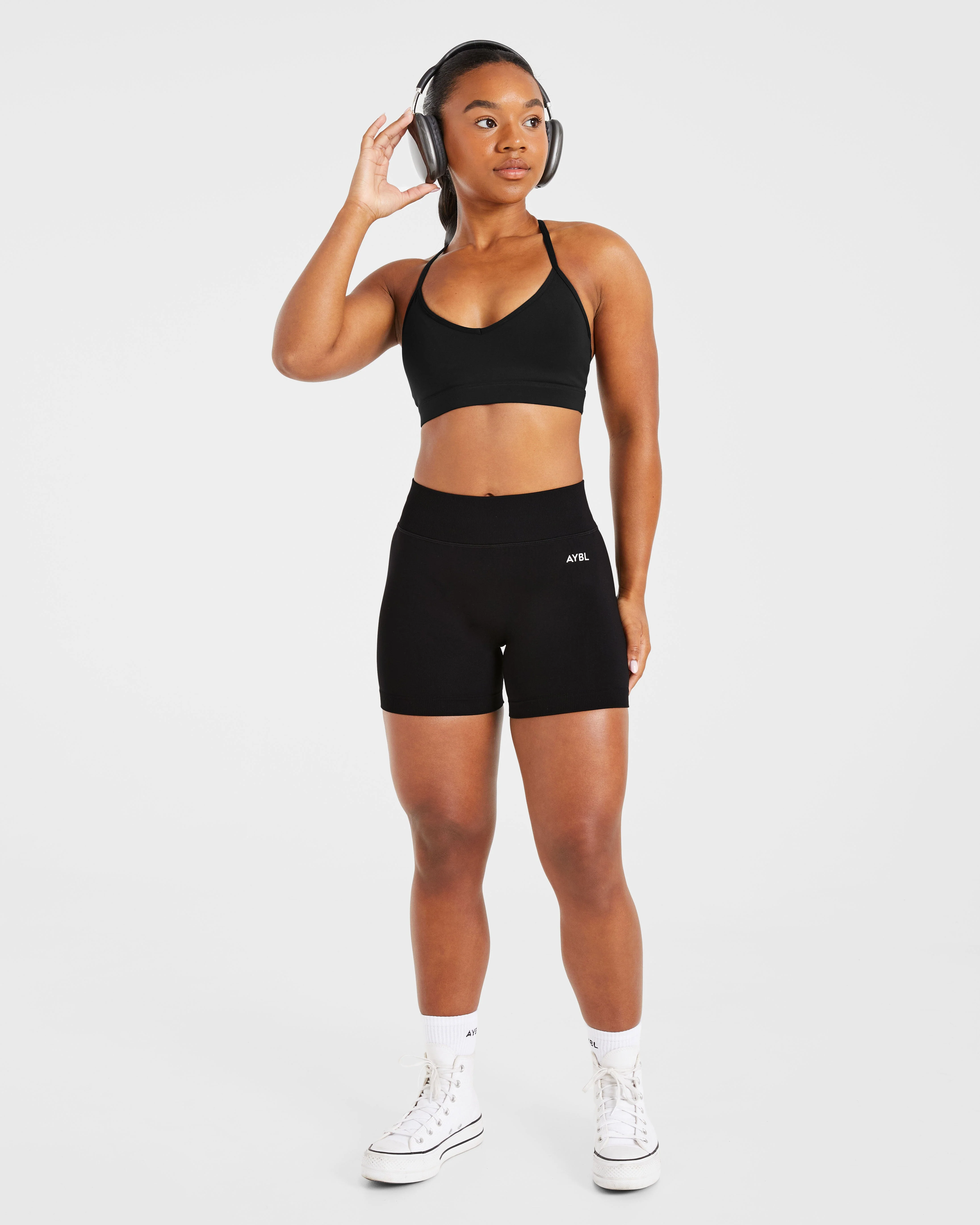 Essential V Neck Strappy Sports Bra - Zwart - Image 7
