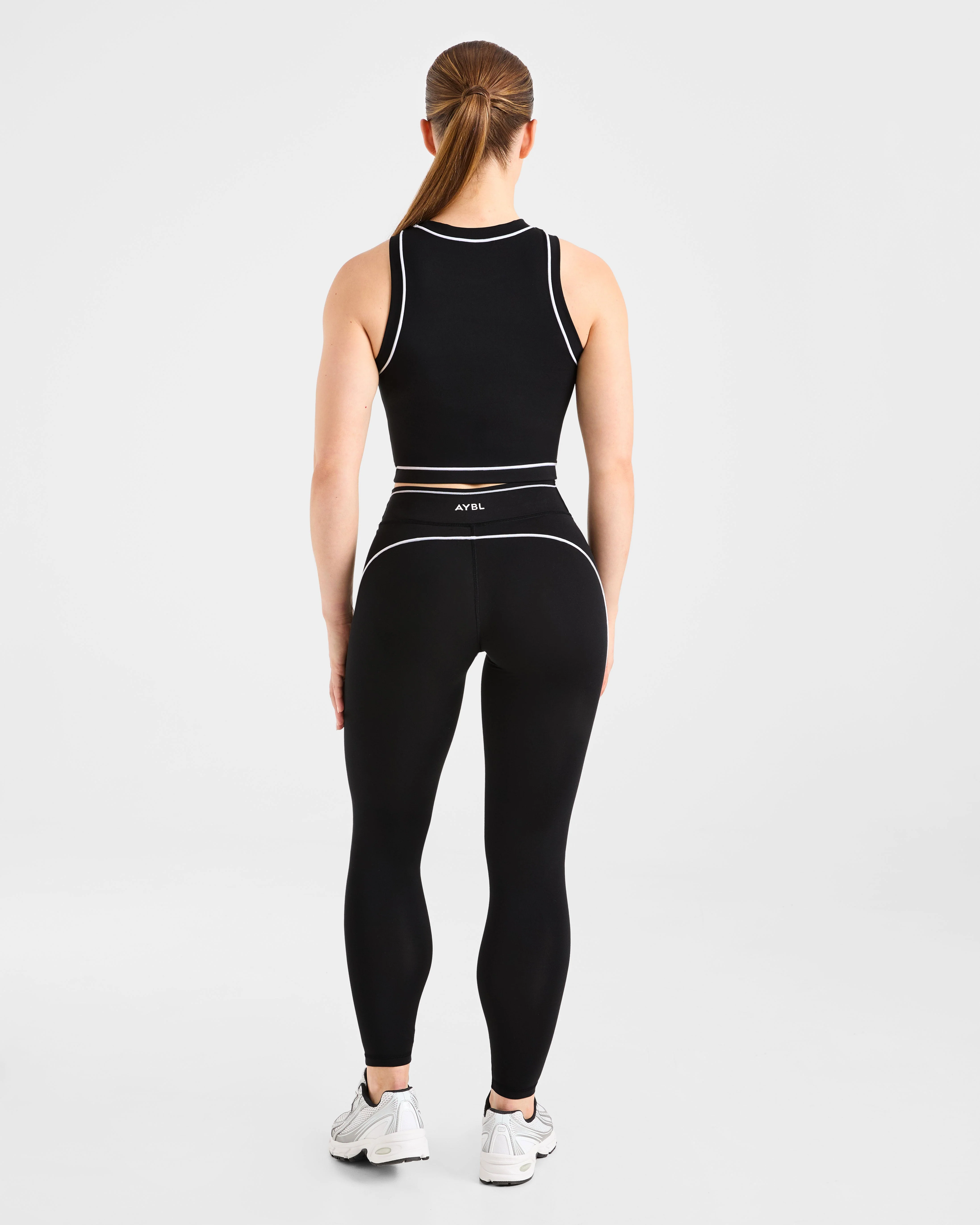 Form Tank Top - Zwart - Image 4