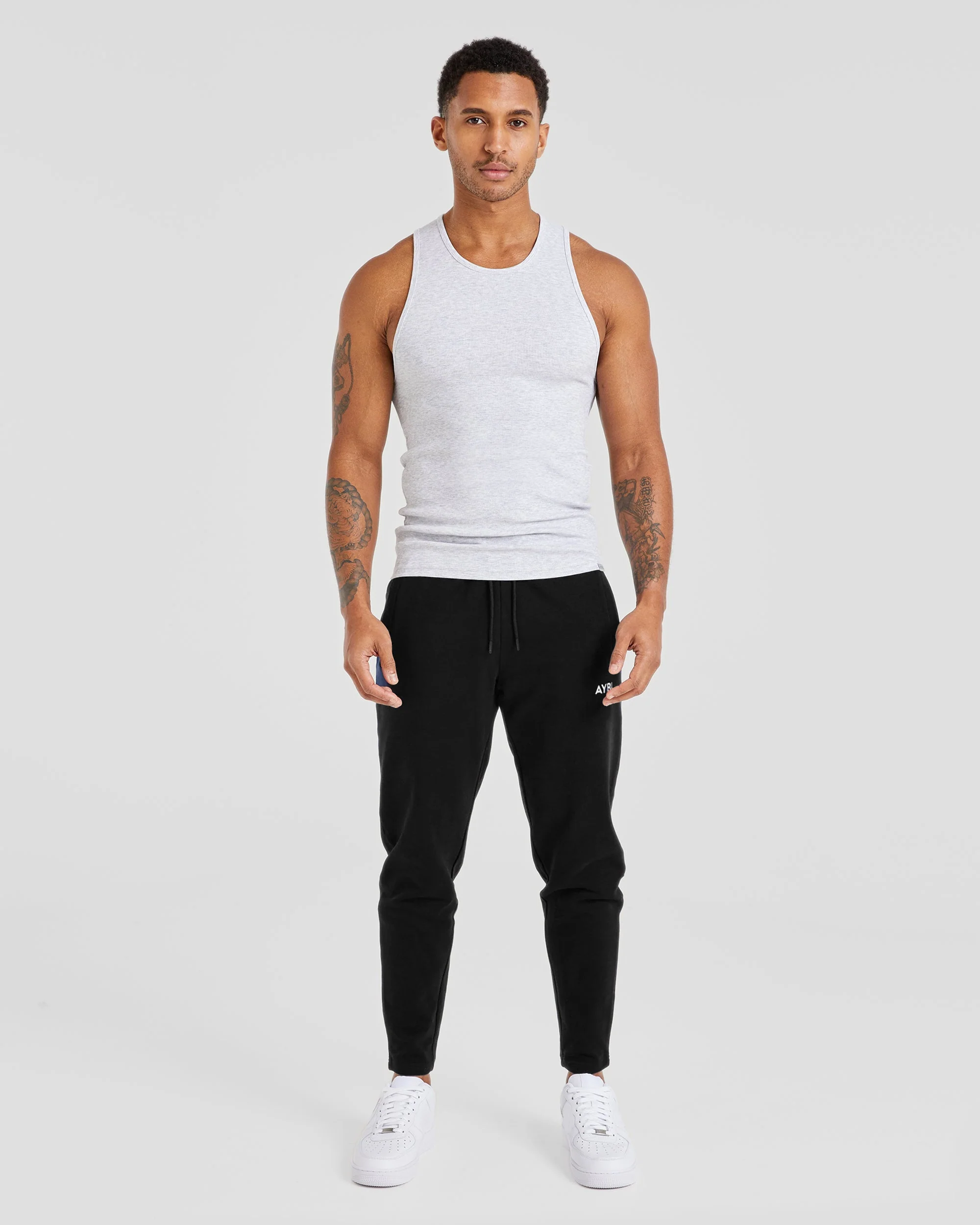 Origin Joggers - Zwart - Image 3