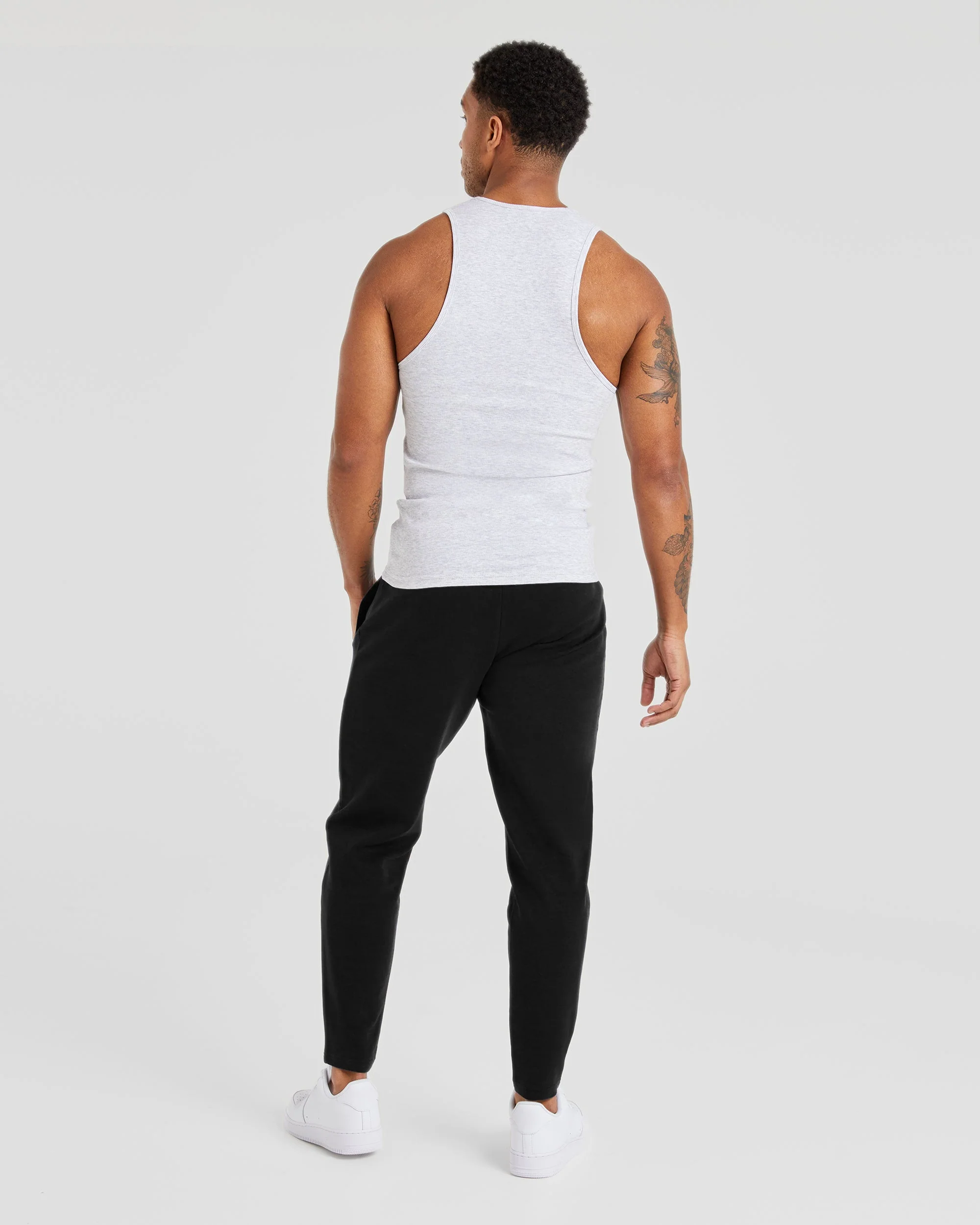 Origin Joggers - Zwart - Image 4