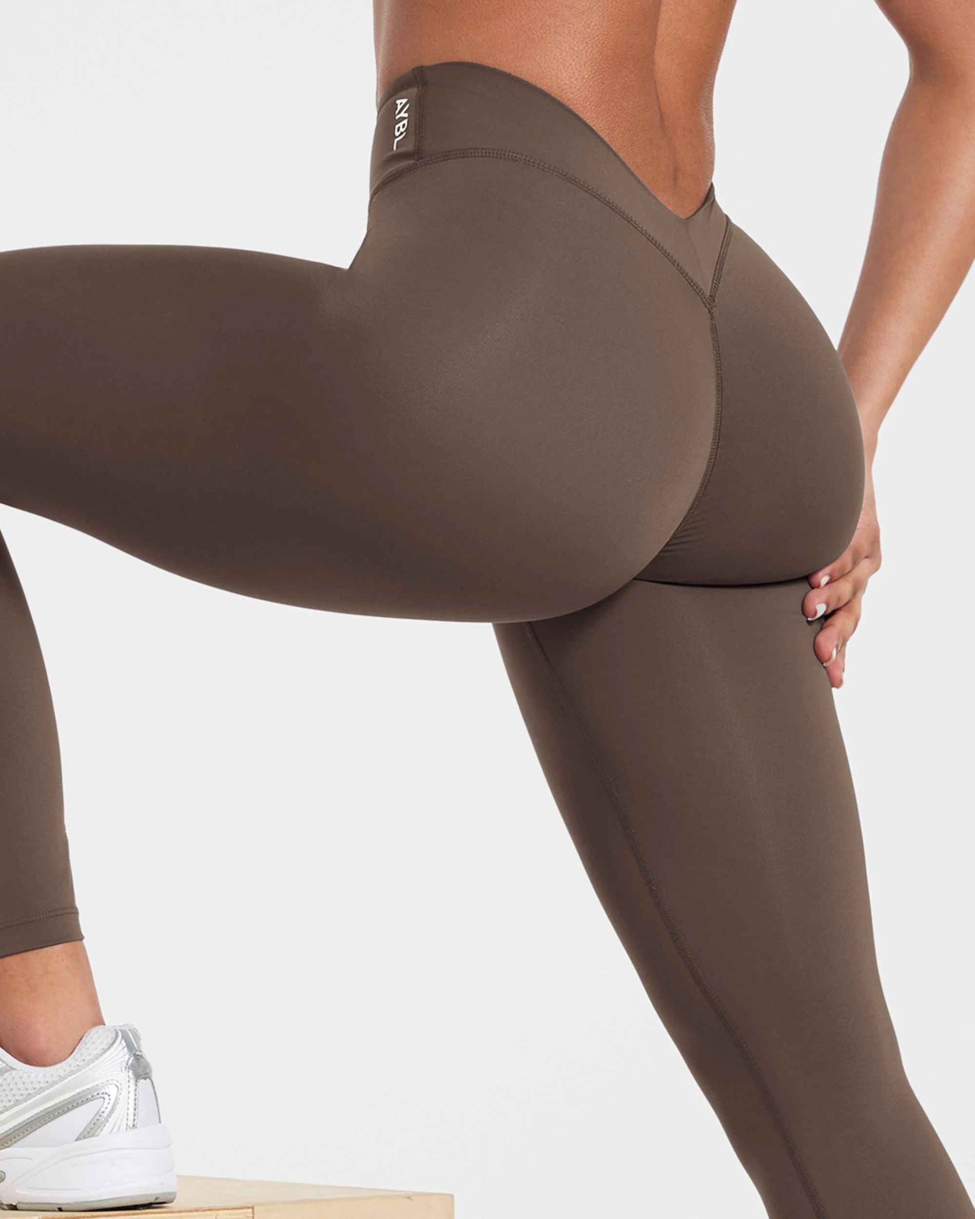 Physique Leggings - Bruin - Image 8