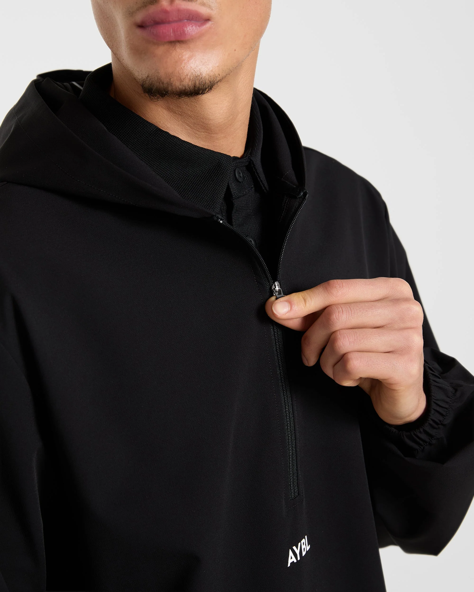 Precision 1/4 Zip Wind Pullover - Schwarz - Image 5