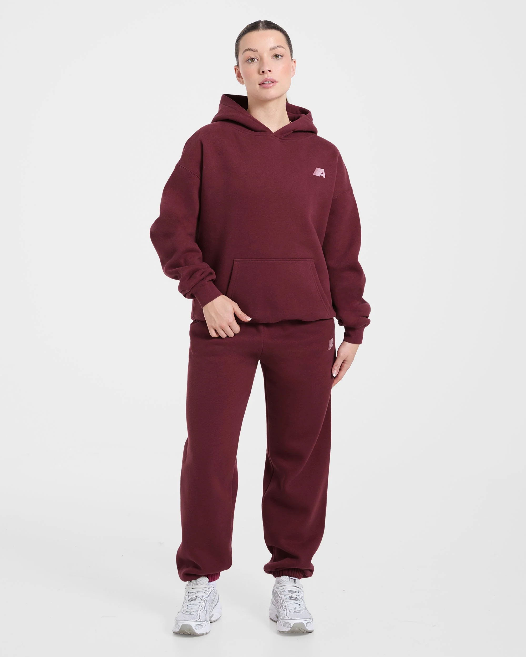 Retro Athletics Oversized Joggers - Deep Raspberry/Roze - Image 3