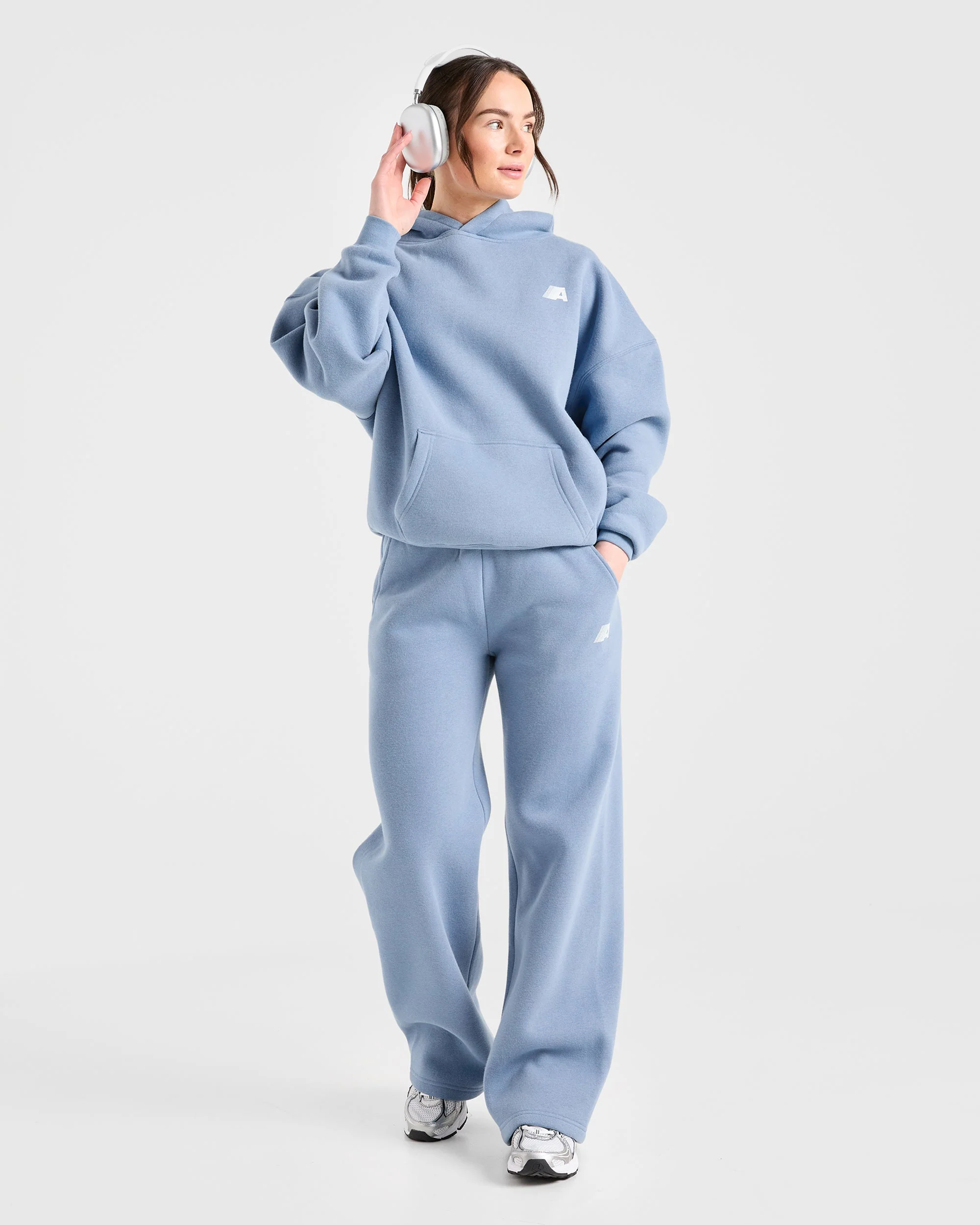 Retro Athletics Oversized Straight Leg Joggers - Vintage Blauw - Image 8
