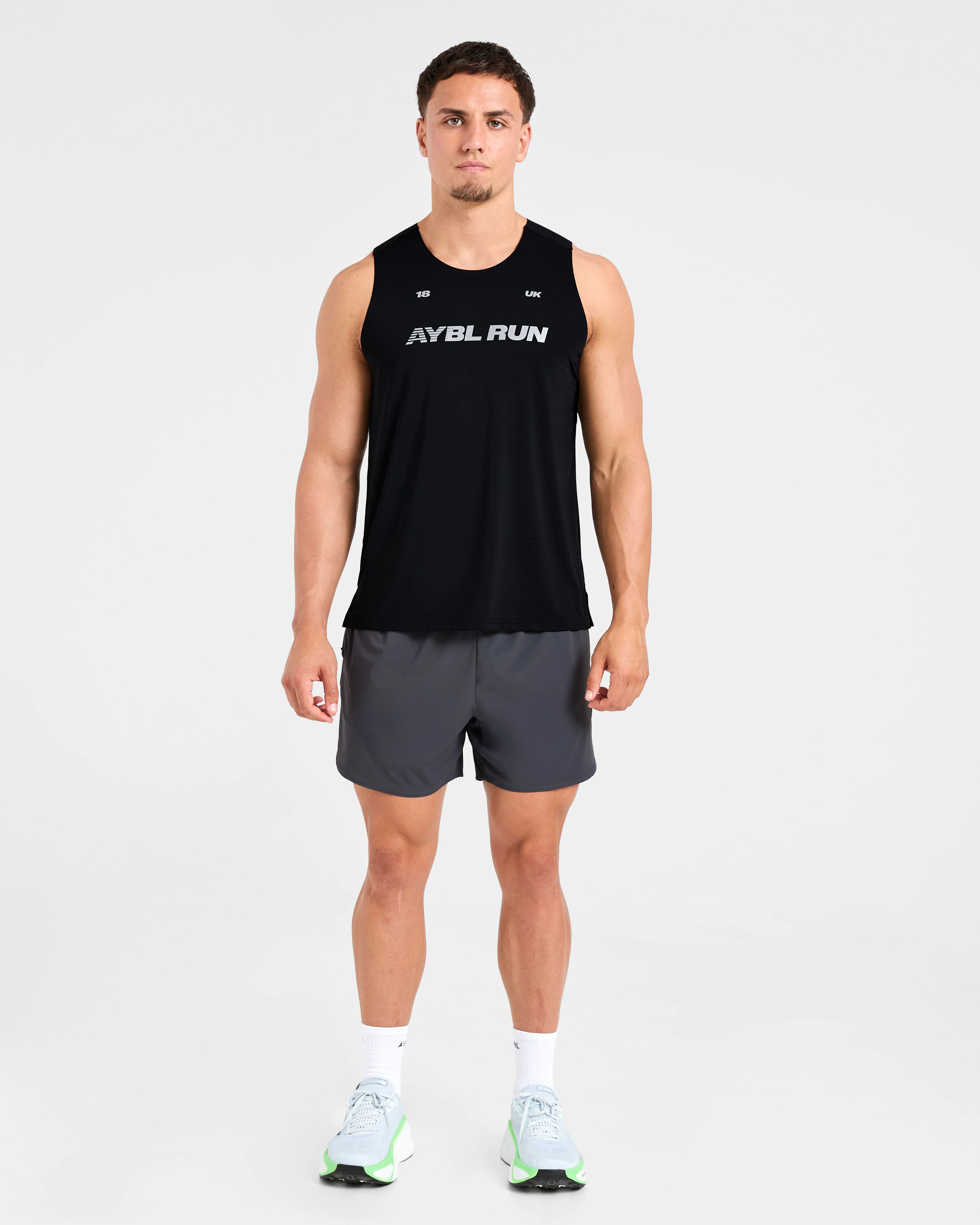 Run Loose Tank - Zwart - Image 3
