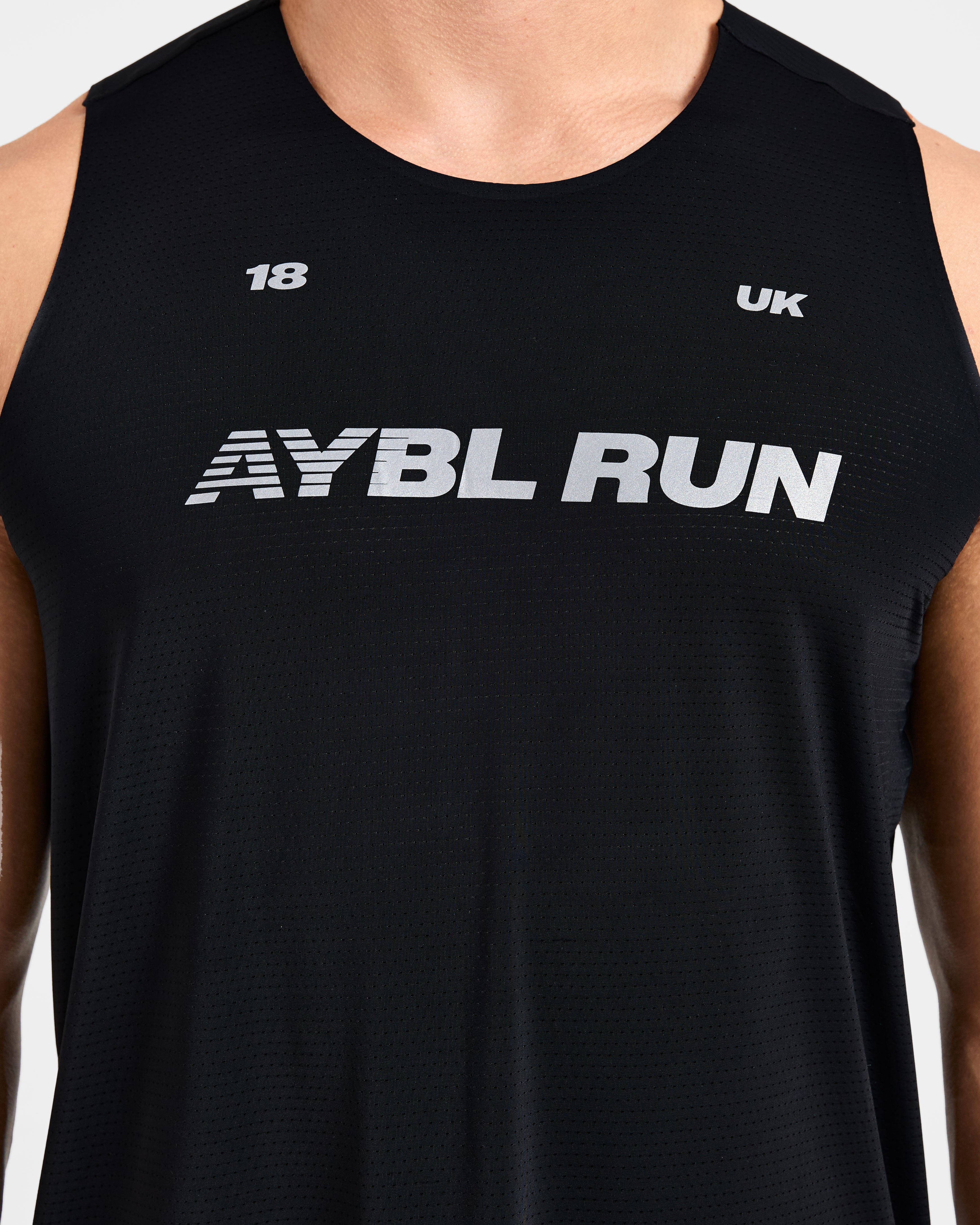 Run Loose Tank - Zwart - Image 6
