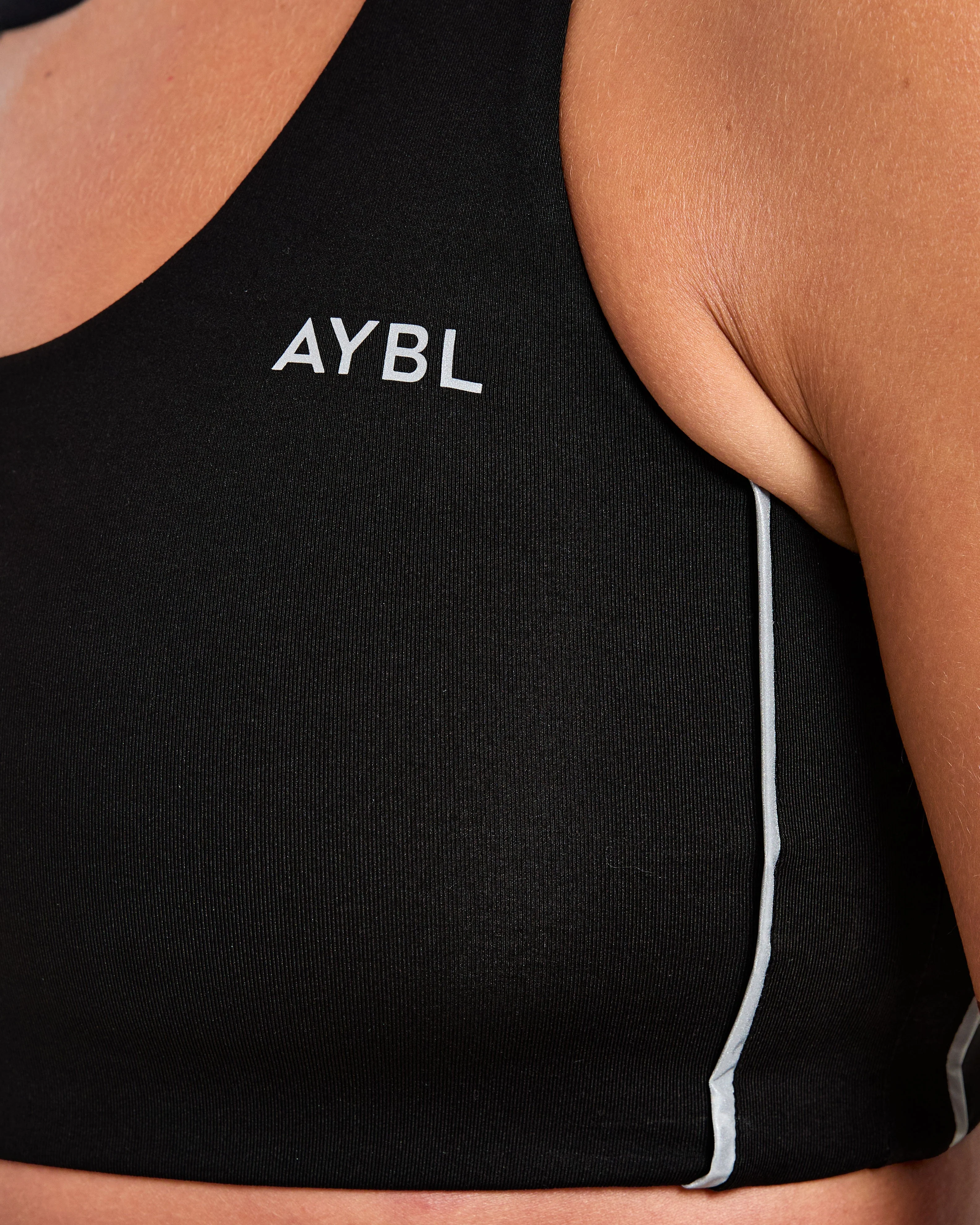 Run Sports Bra - Zwart - Image 5