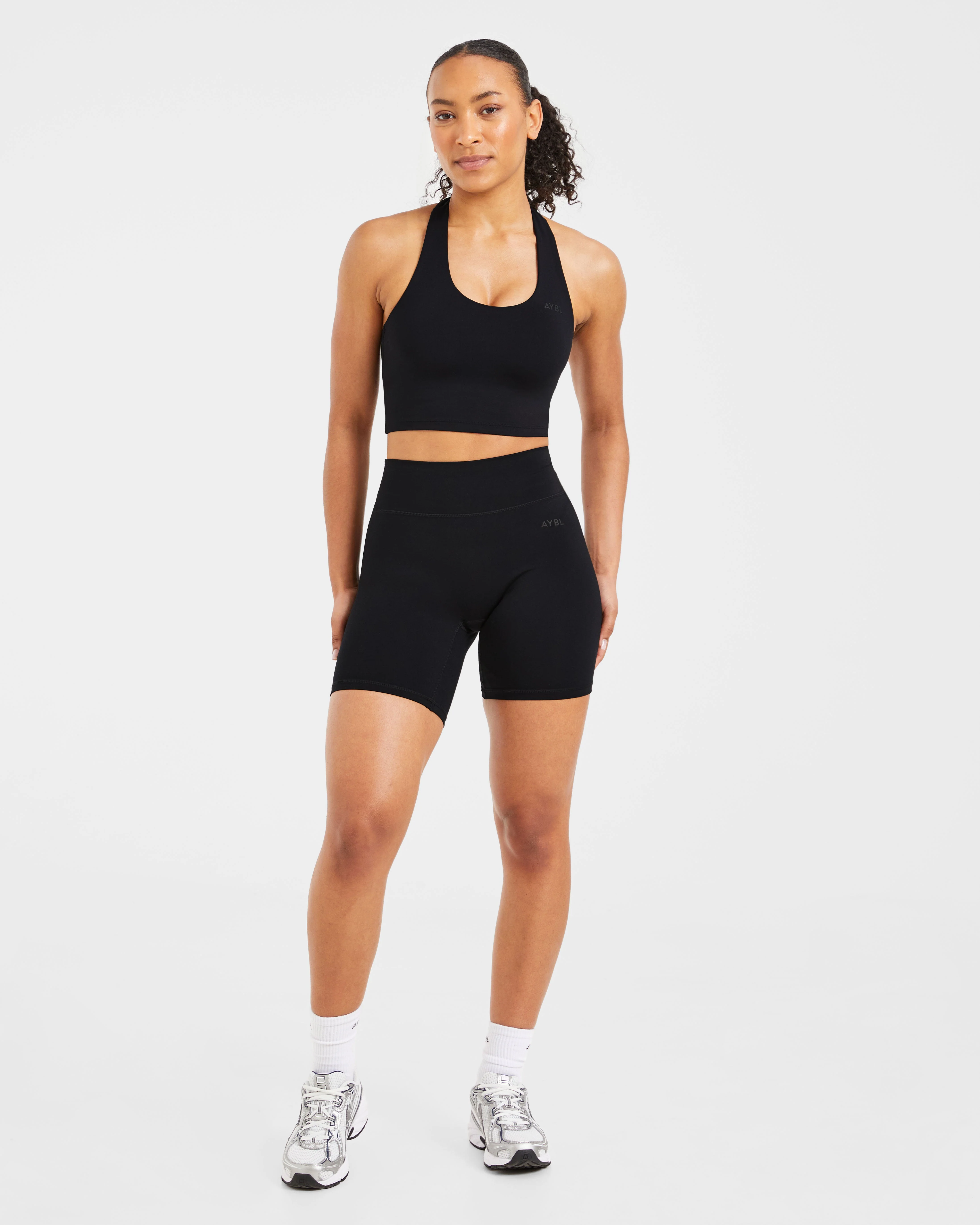 Staple Halterneck Crop Top - Zwart - Image 3