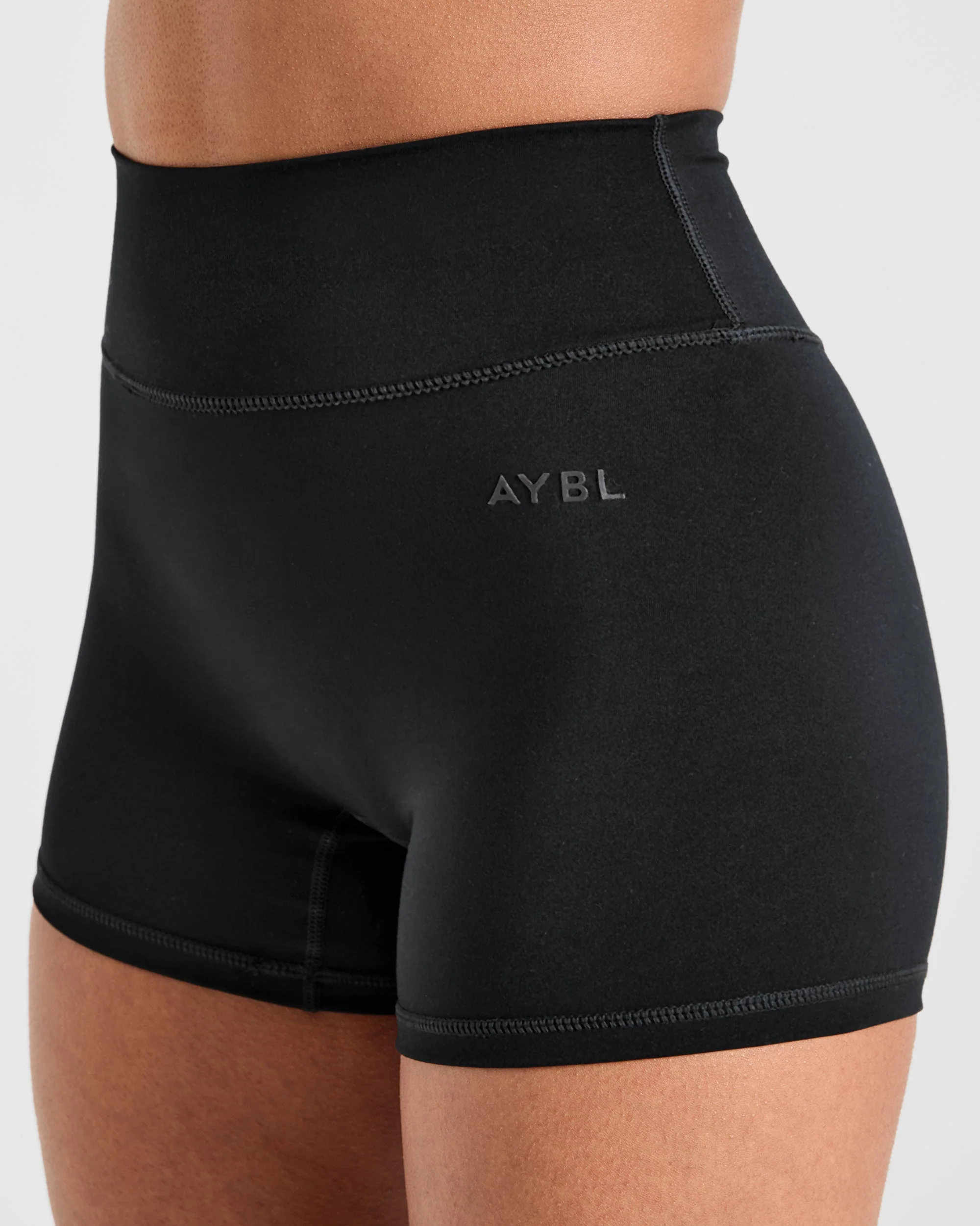 Staple Shorts - Zwart - Image 5