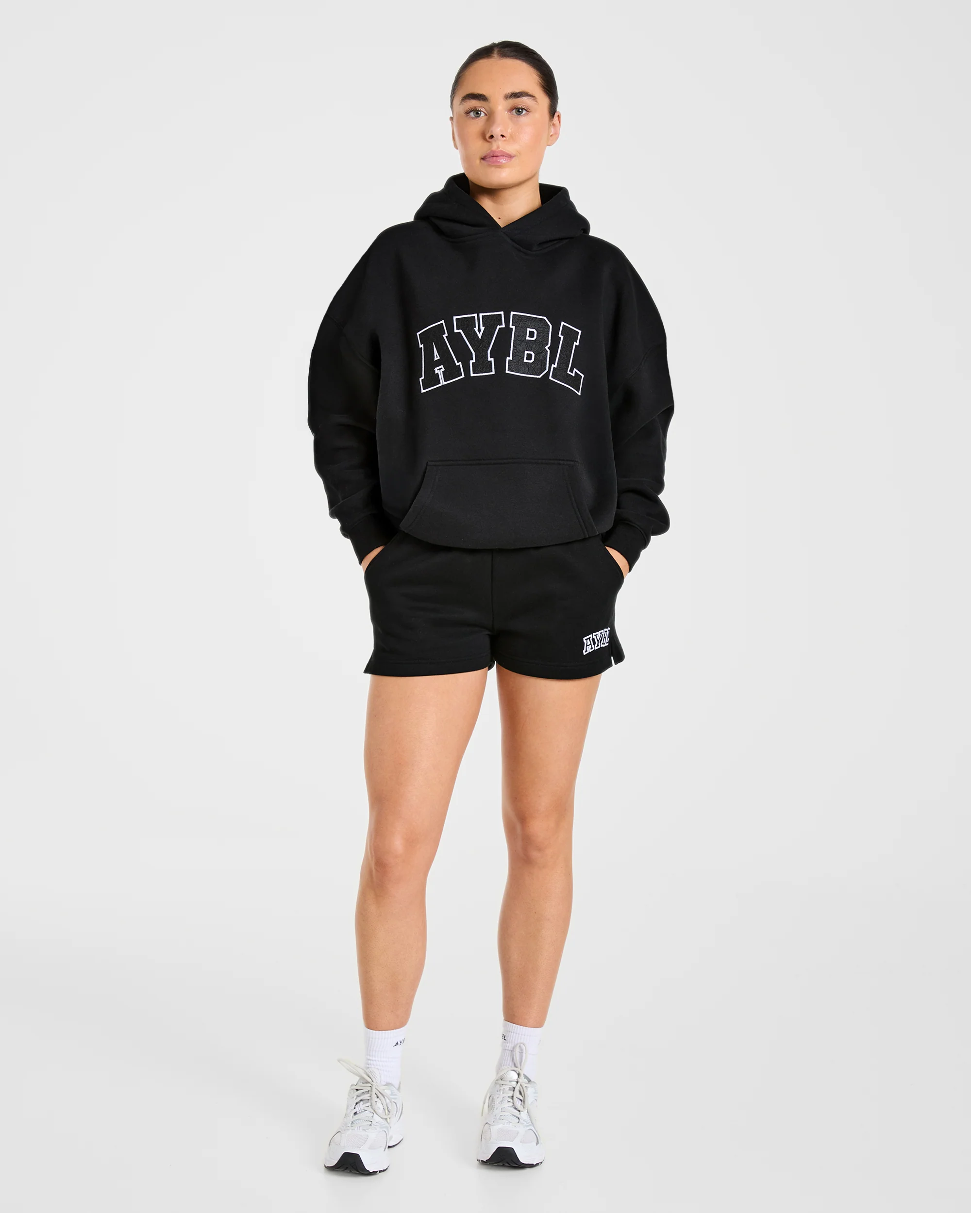 Varsity 2.0 Oversized Shorts - Zwart - Image 3