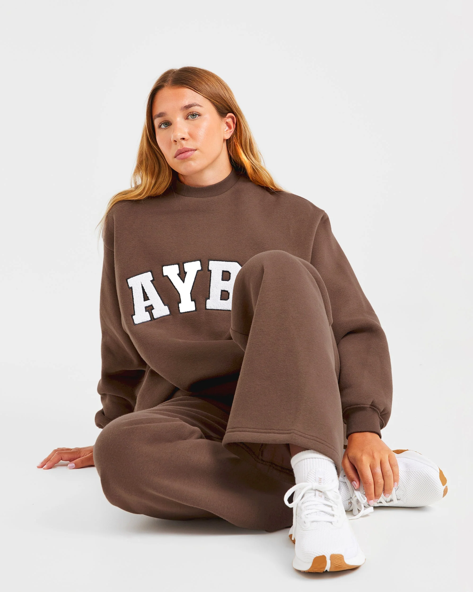 Varsity Oversized Sweatshirt - Bruin - Image 8
